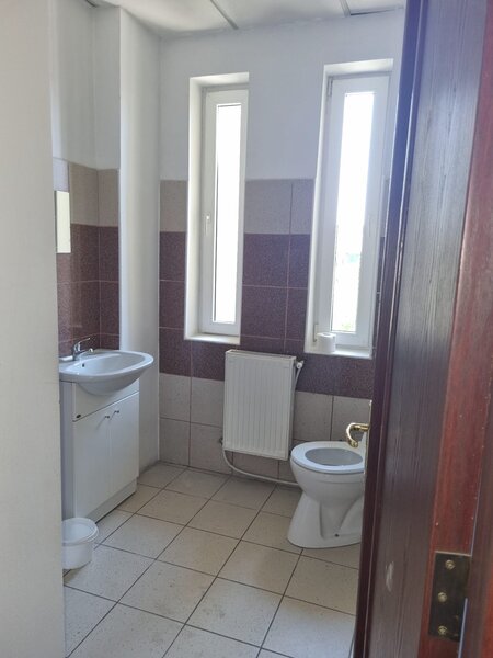 Unirii, Calea Calarasi, Hala Traian